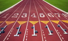 F1赛车赛场焦点！英格兰队对阵比利时队，连胜纪录继续刷新，球队势不可挡