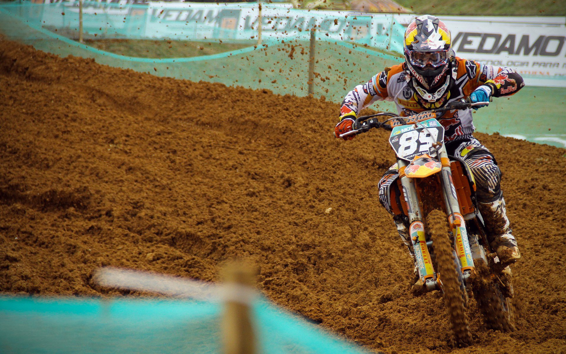 JackeyLove焦点对战:凯恩与50分钟激战利物浦,最后时刻胜出胜负难料